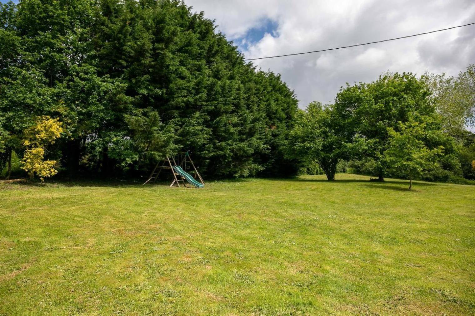 Domaine De La Blanche Hermine Plounerin Exterior foto
